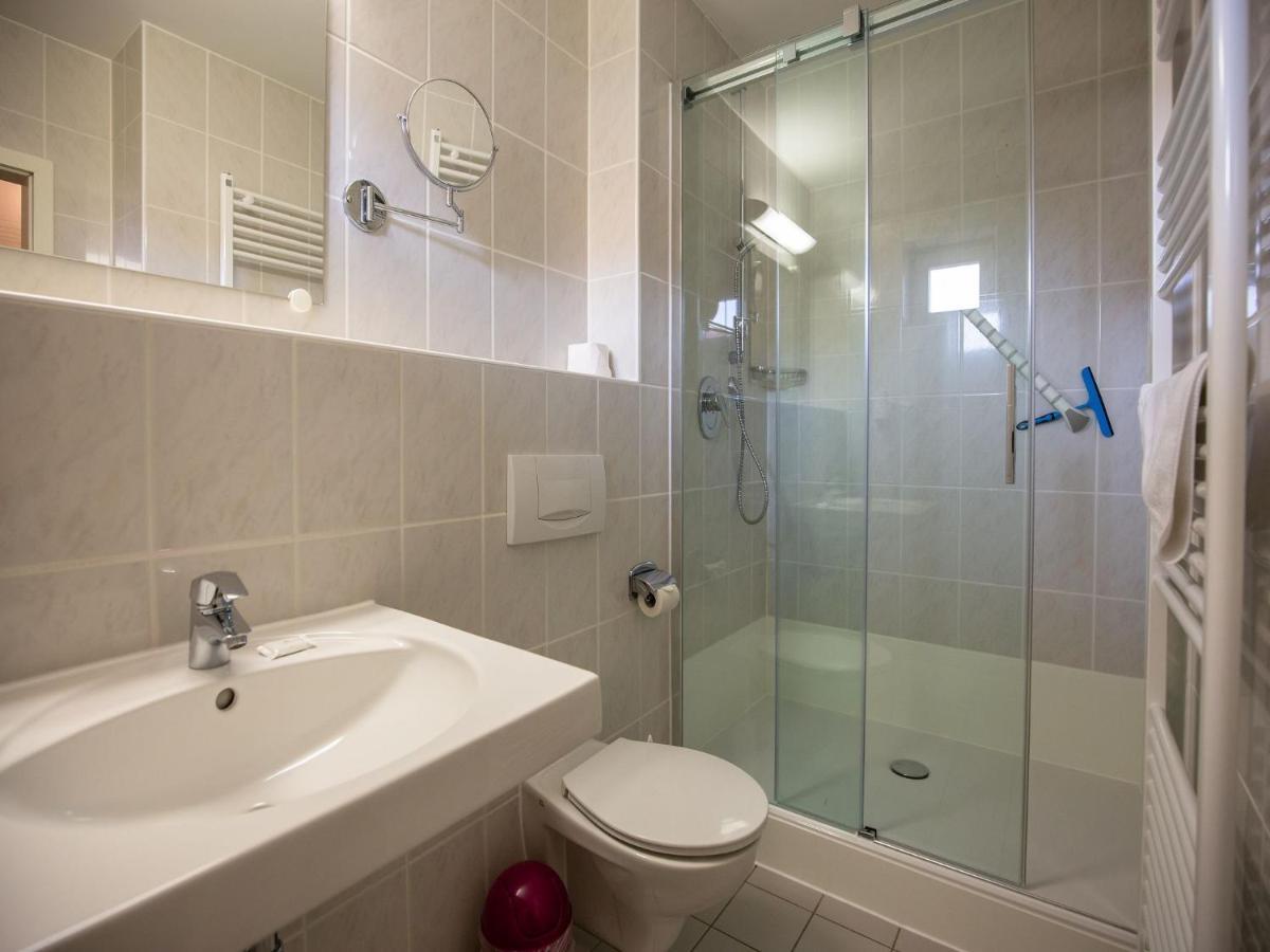 Feriendorf Rugana - Komfort Appartement Mit 1 Schlafzimmer Und Terrasse B52 Дранске Екстериор снимка